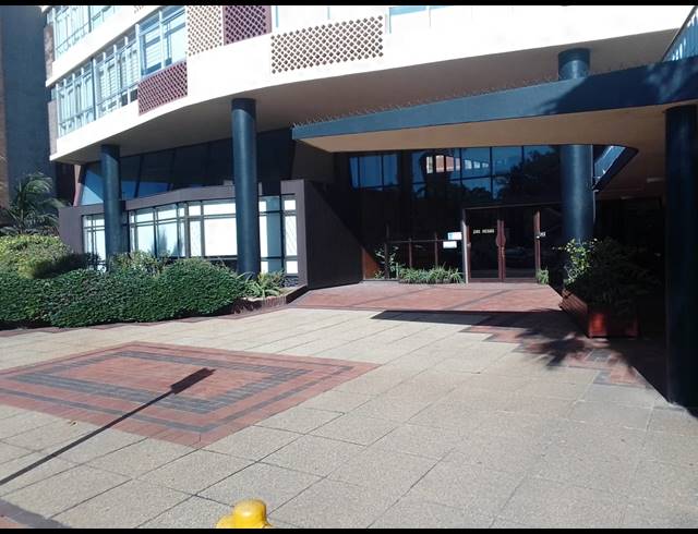 1 BEDROOM FLAT TO LET IN NORTH BEACH